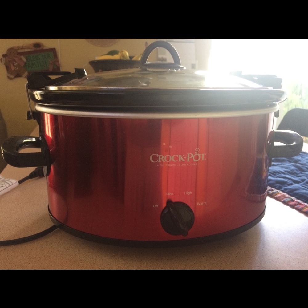 Crock pot slow cooker